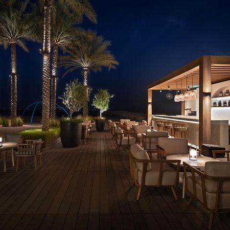 Palace Beach Resort Fujairah Eksteriør bilde The Beach